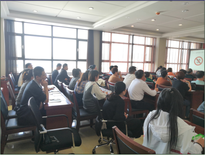 法律进企业巡回宣讲团诚远专场